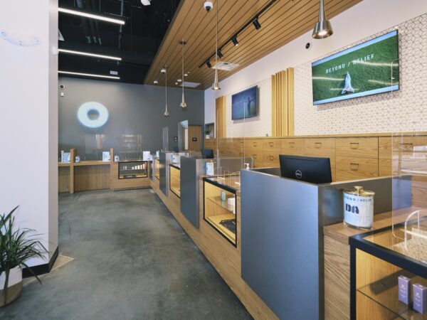 Bloomington, IL Dispensary Prices vs. Normal: Where You Save Taxes